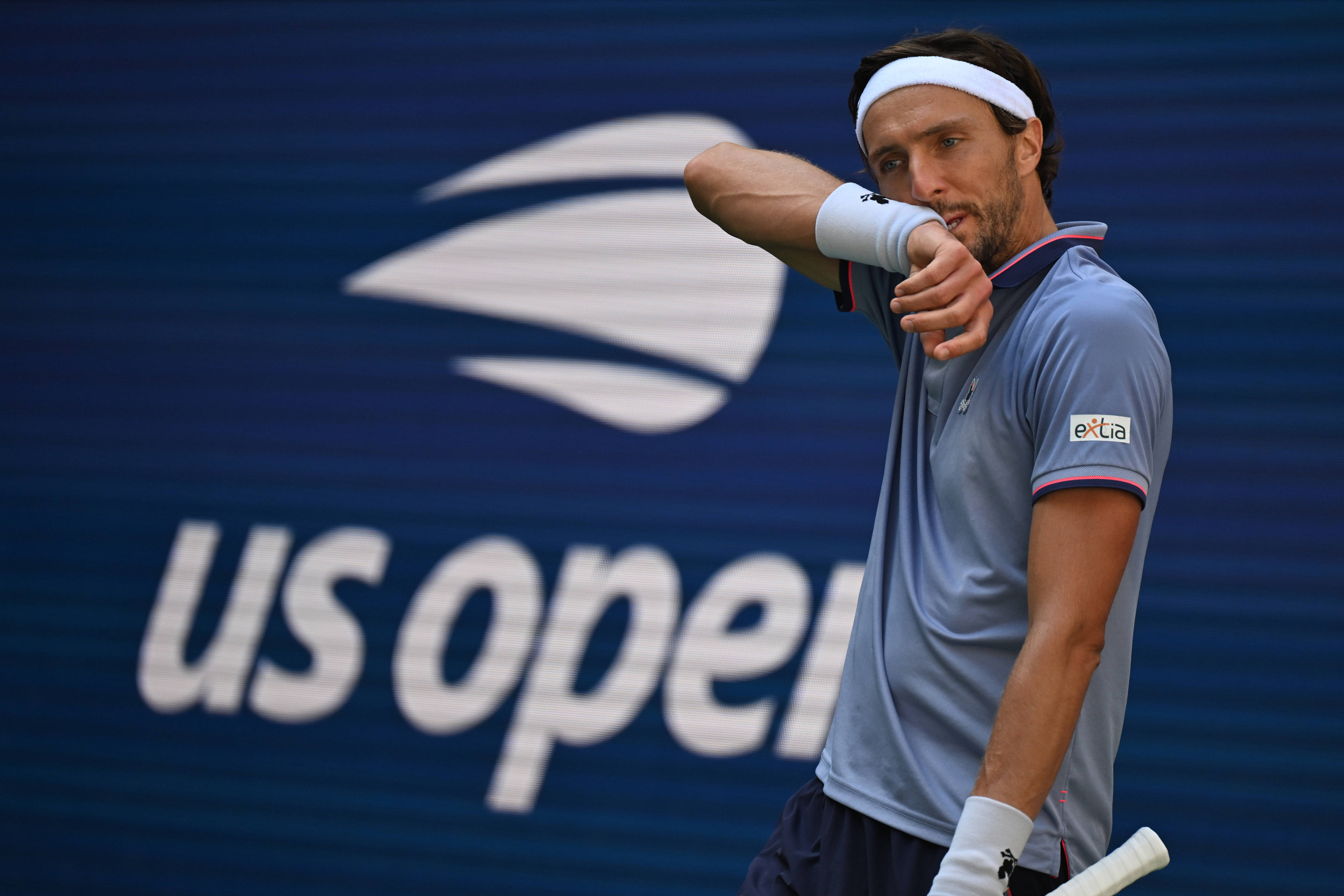 开云体育登录-美国网球队碾压世界网球队，阿尔卡拉斯制霸全场